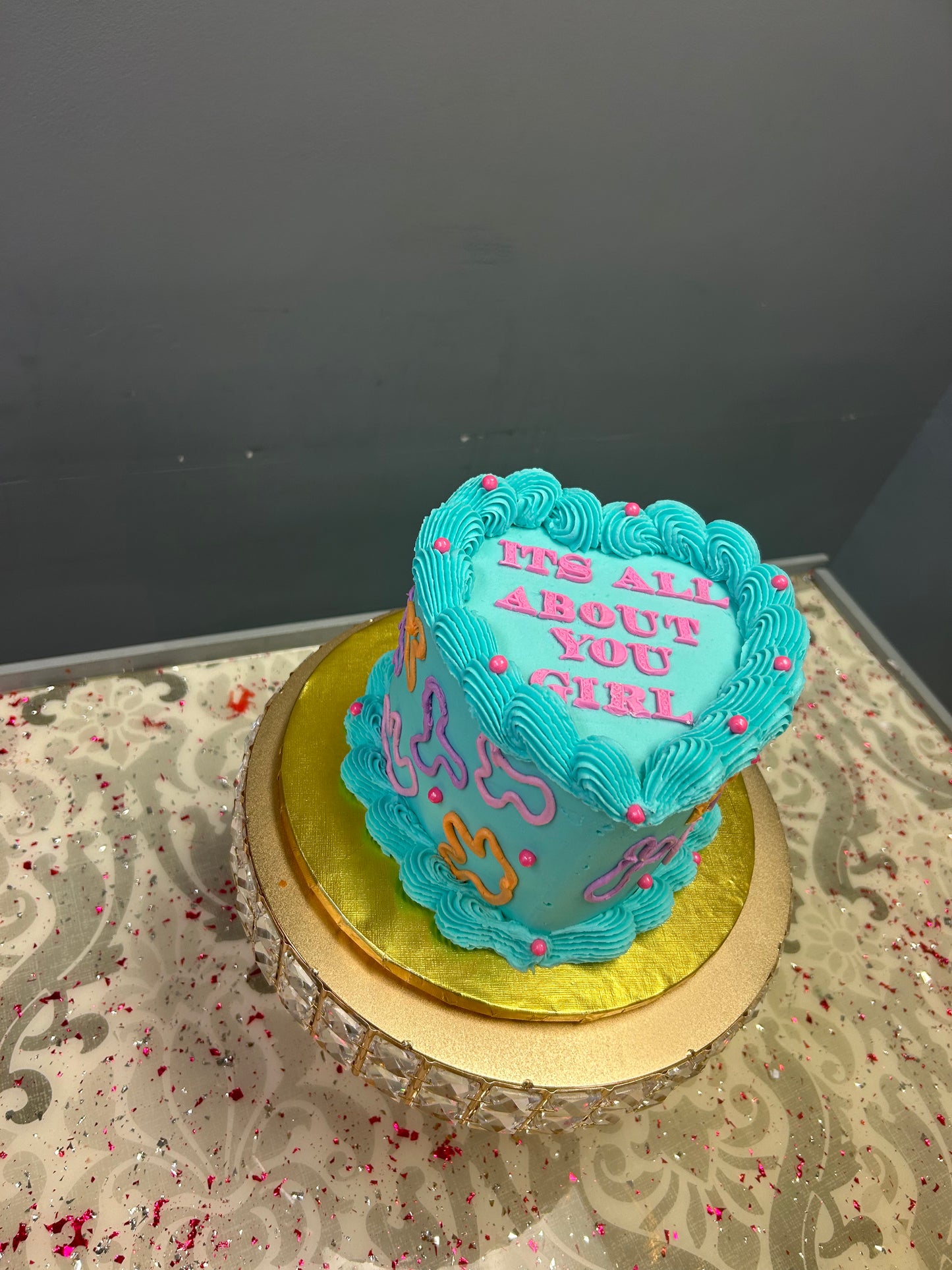 Heart cake